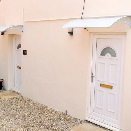 Bassett Flat With 2 Bedrooms And Superfast Wi-Fi Sittingbourne Exterior foto